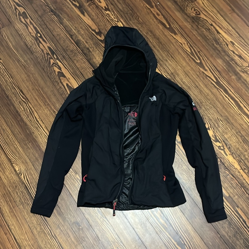 The North Face Women’s Fleece Jacket size: small